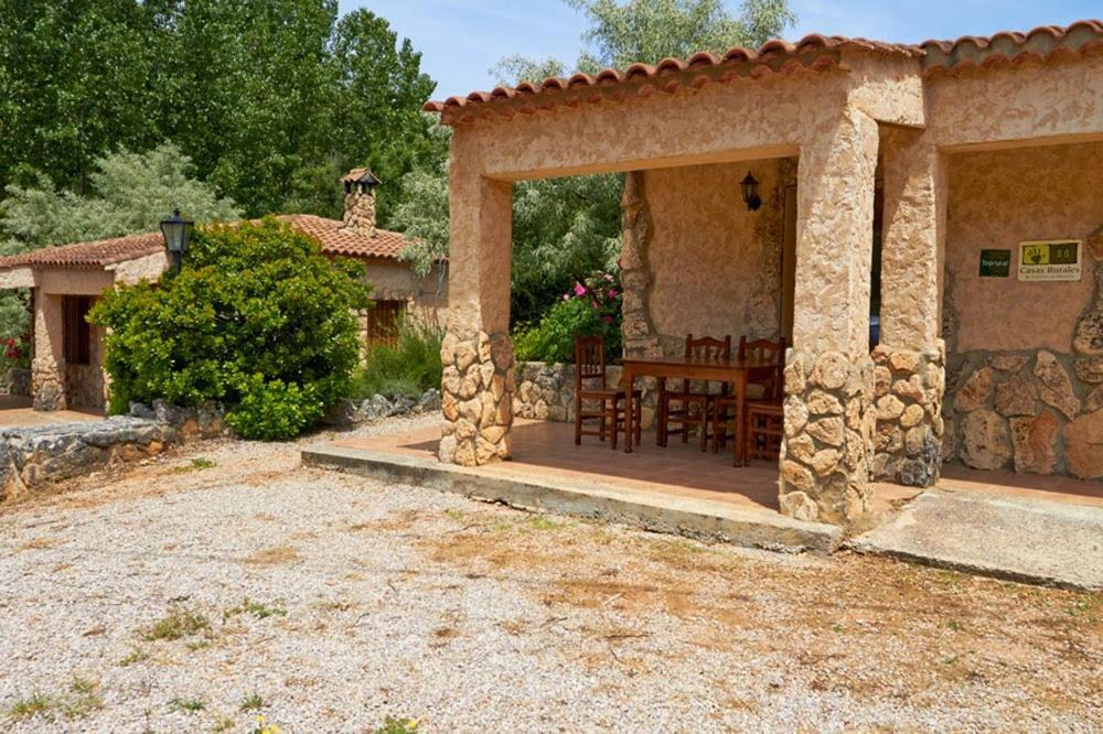 Casas Rurales Amable- Yeste Cortijo Prados Exterior photo